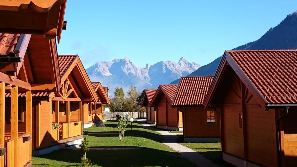 Chaletdorf Zellersee Maishofen Exterior photo
