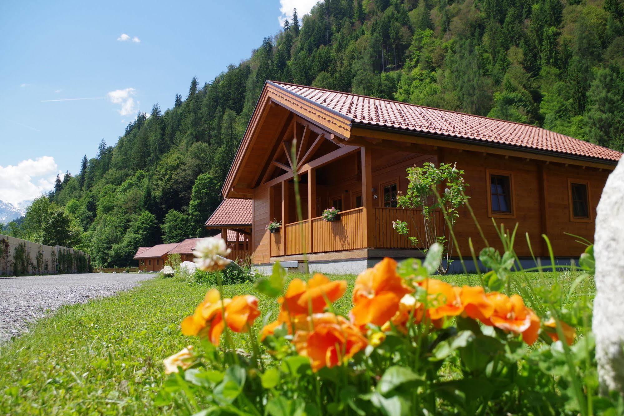 Chaletdorf Zellersee Maishofen Exterior photo